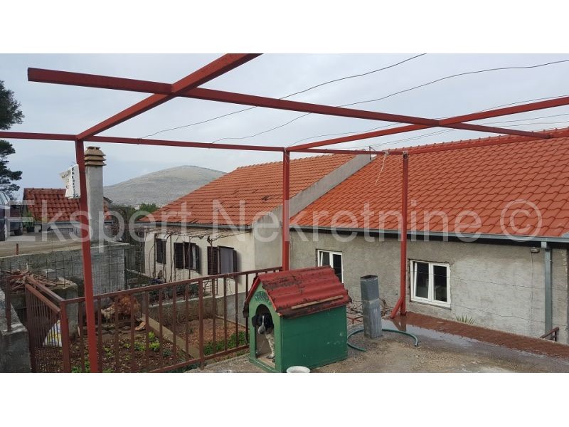 Trogir, Bilin Dolac, casa bifamiliare 242 m2 su due piani, vista