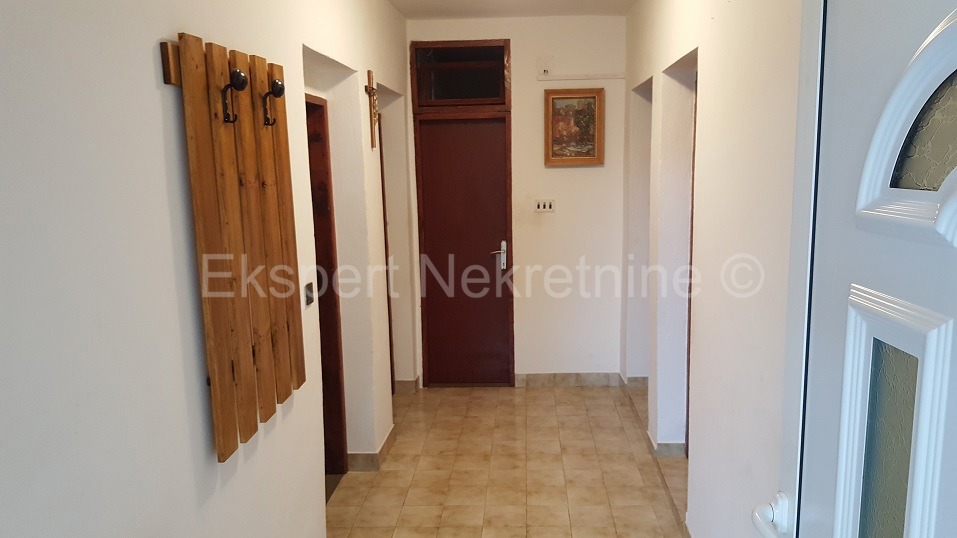 Trogir, Bilin Dolac, casa bifamiliare 242 m2 su due piani, vista