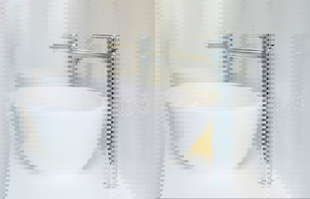 Marina, luxurious. 3-bedroom apartment 135.53 m2 +88 m2 garden, newly built rooftop pool