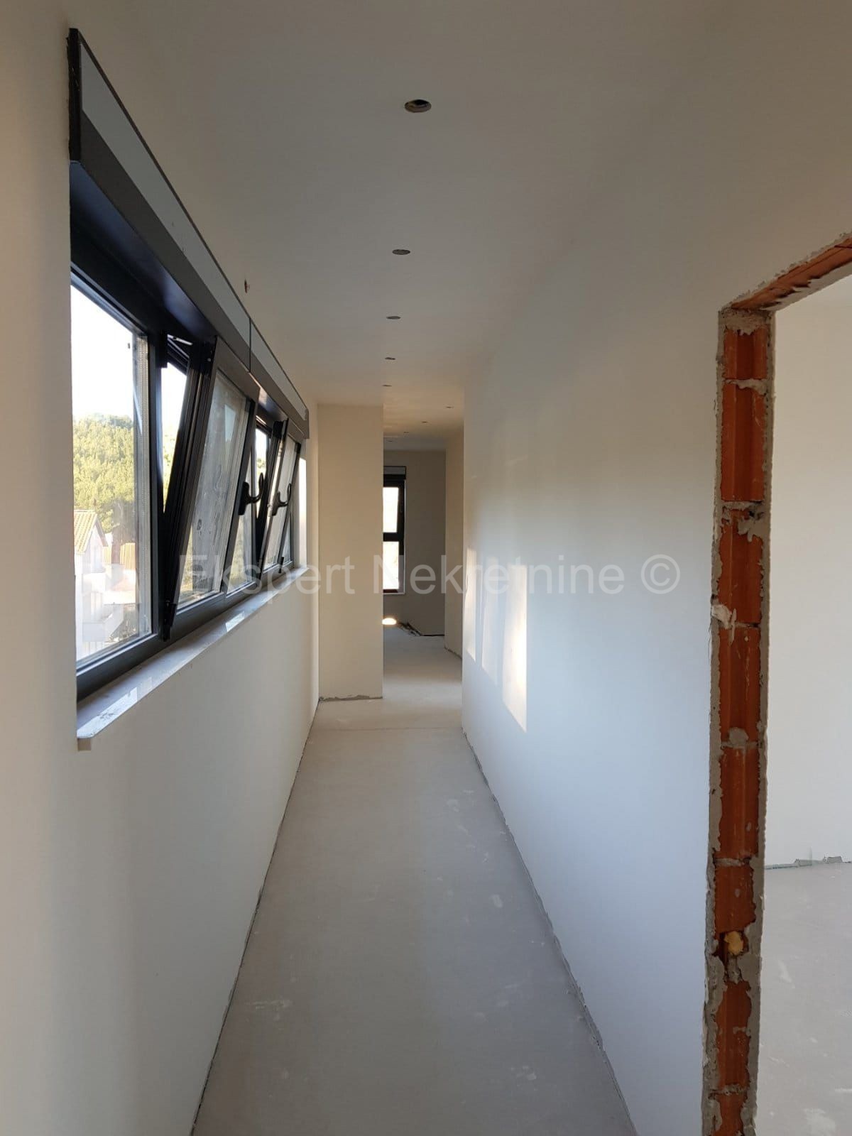 Čiovo, Slatine, casa indipendente 233m2 su terreno di 400m2 e piscina