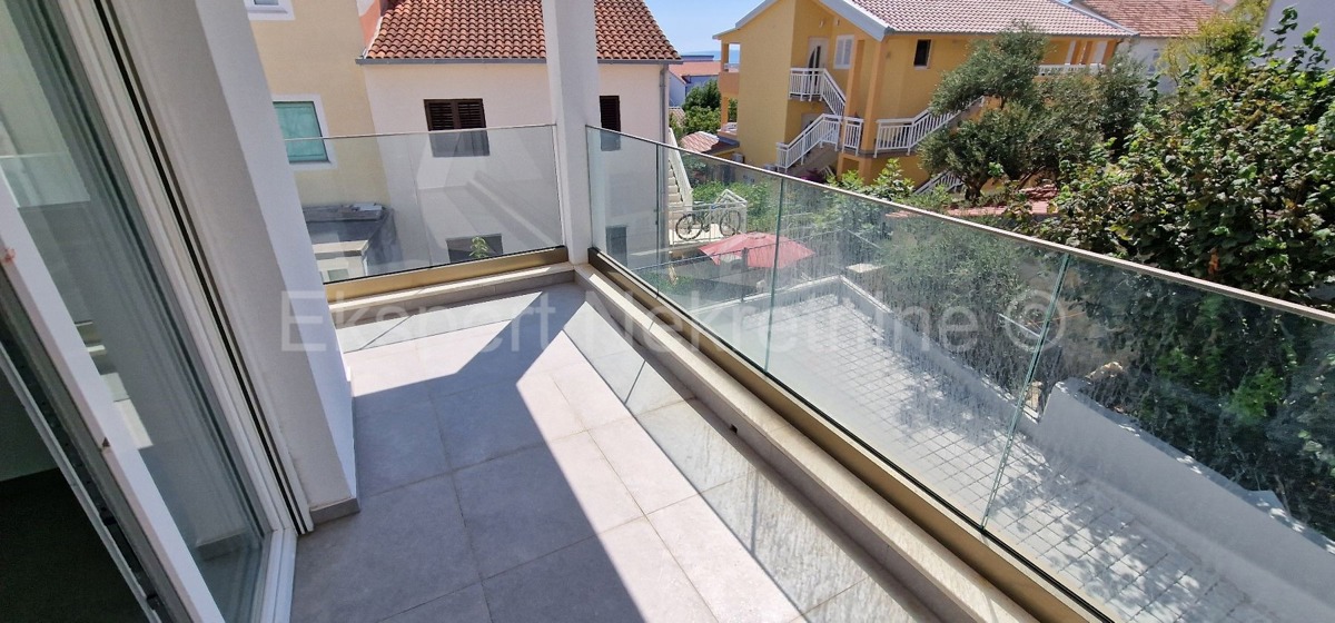 Čiovo,Okrug G., 1 bedroom apartment 54 m2, large terrace, new construction, view