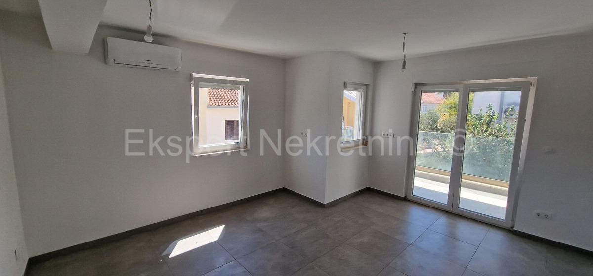 Čiovo,Okrug G., 1 bedroom apartment 54 m2, large terrace, new construction, view