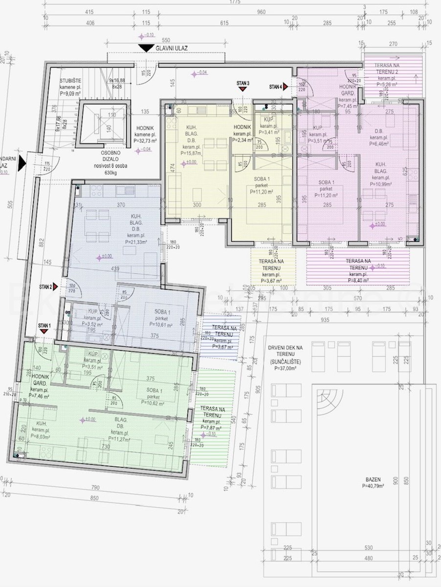 Split-Okolica, Slatine, appartamento con una camera da letto 67m2 al piano terra di un nuovo edificio.  L'orientamento dell'appartamento è est.  L'appartamento dispone di 40,89 m2 di superficie abitabile, una camera da letto, bagno, soggiorno con cuc