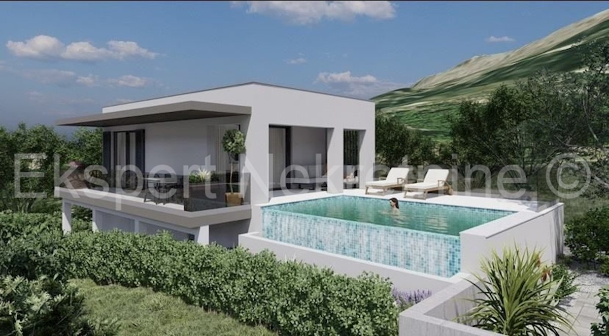 Podstrana, casa indipendente 170m2 con giardino e piscina 18,44m2