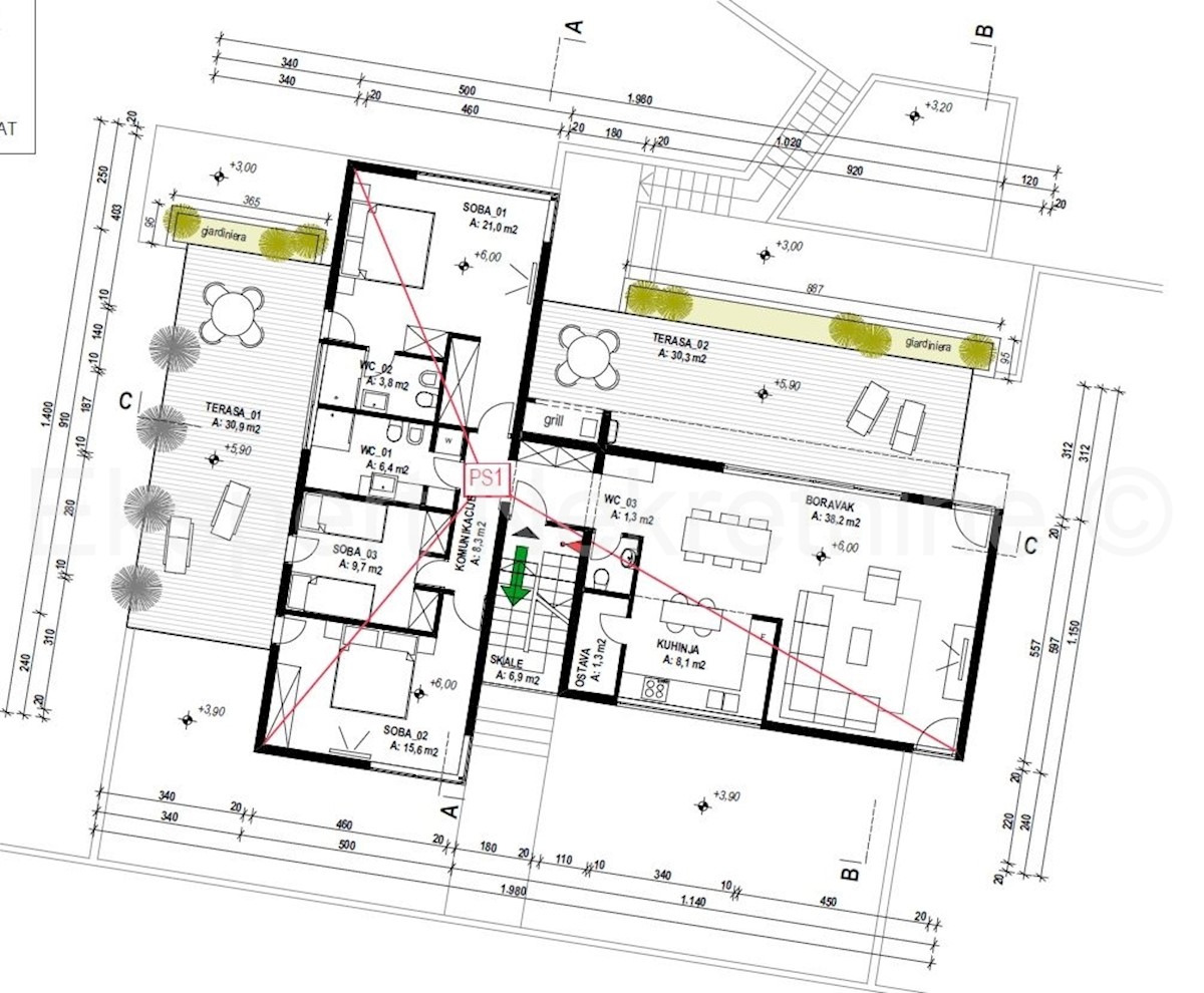 Marina, terreno edificabile 1261m2 con costruzione. con permesso, a 190 metri dal mare