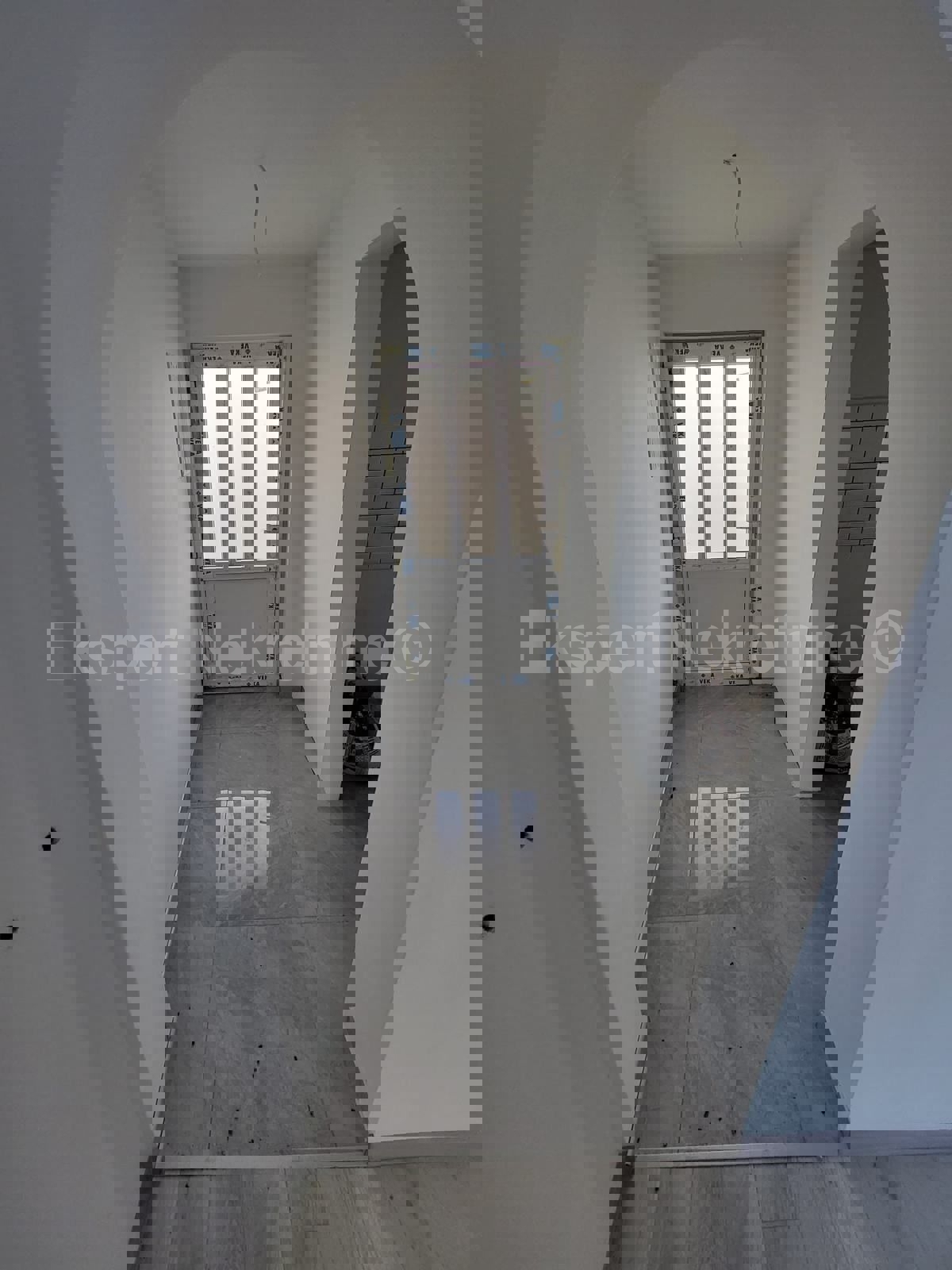 Vis, Vis, casa indipendente 130m2 con vista mare, 300 metri dal mare