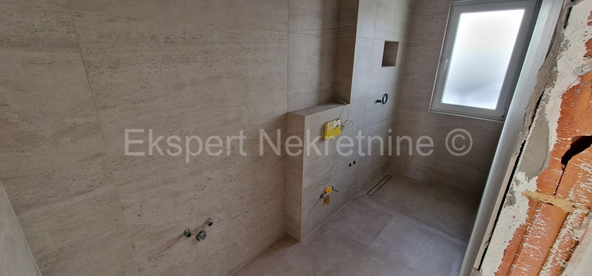 Čiovo, Okrug G., penthouse 79m2 + 124m2 roof terrace, panoramic view