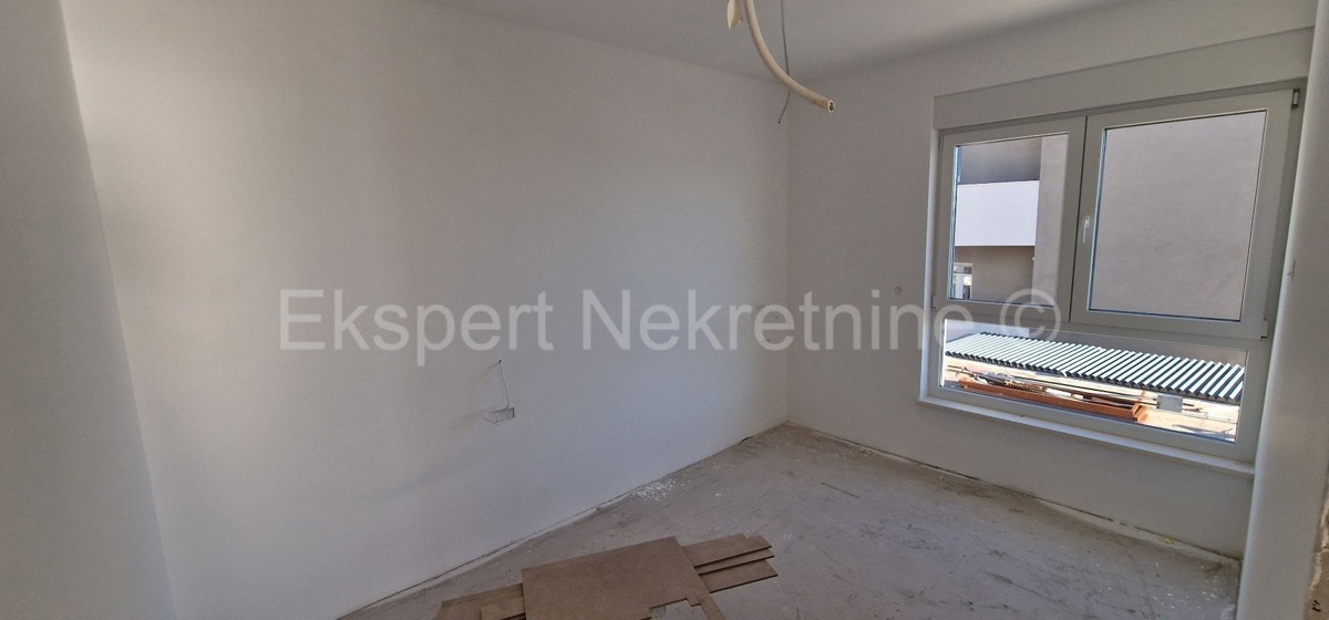 Čiovo, Okrug G., penthouse 79m2 + 124m2 roof terrace, panoramic view