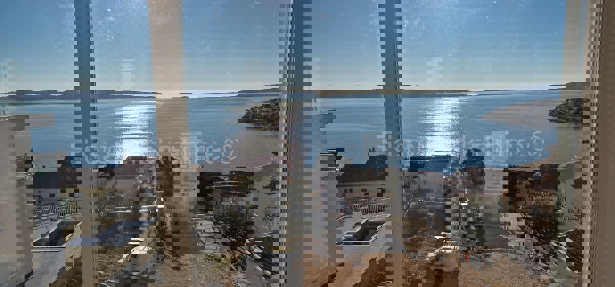 Čiovo, Okrug G., penthouse 79m2 + 124m2 roof terrace, panoramic view