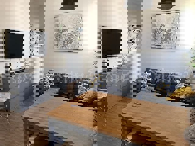 Spalato, Manuš, appartamento diviso in due unità (50m2+30m2), parcheggio