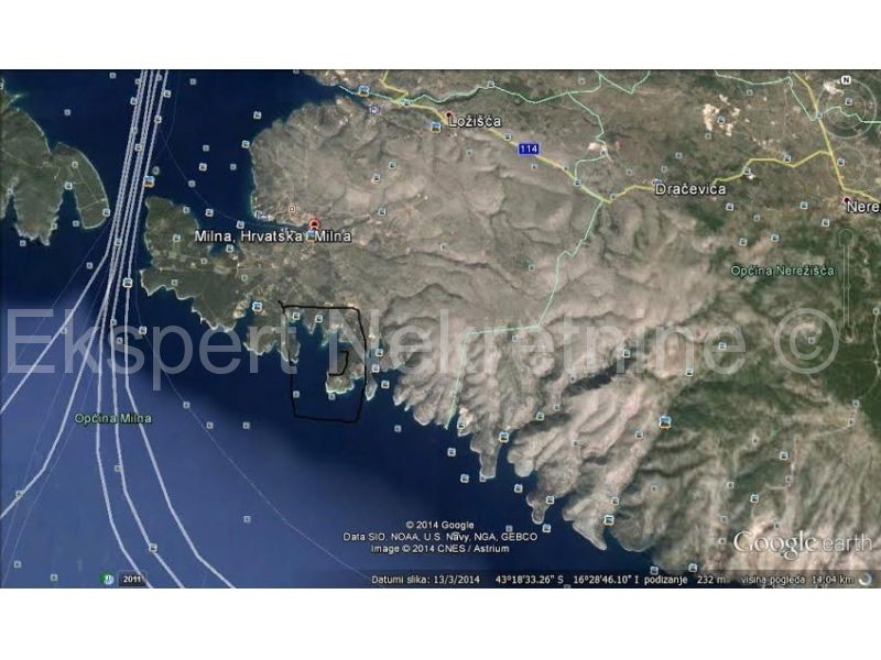 Brač, Milna terreno agricolo 64000 m2 a 100 m dal mare
