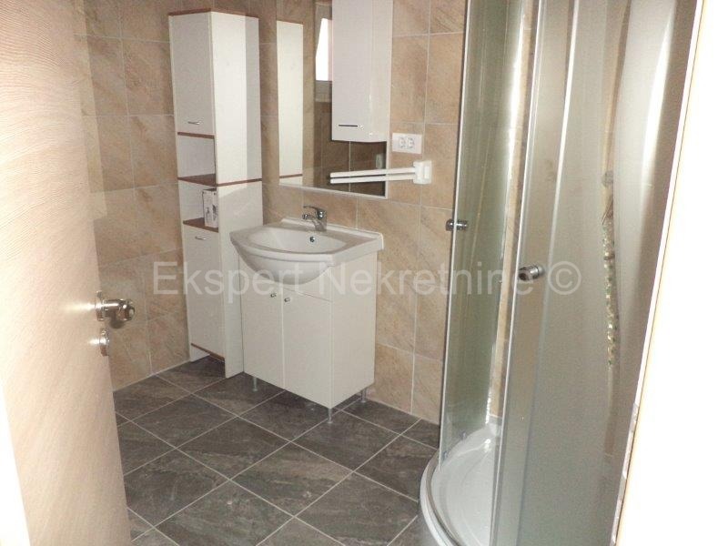 Čiovo,Okrug G., due condomini vengono venduti insieme