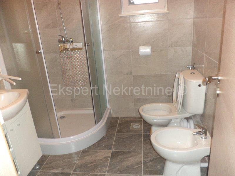 Čiovo,Okrug G., due condomini vengono venduti insieme