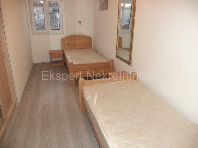 Čiovo,Okrug G., due condomini vengono venduti insieme