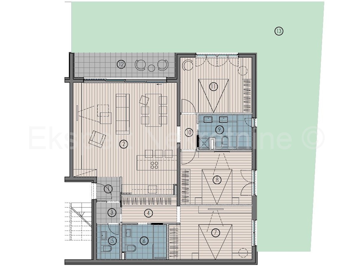 Marina, lussuosa. Appartamento di 3 locali 115 mq + giardino 96 mq, nuova costruzione, piscina sul tetto