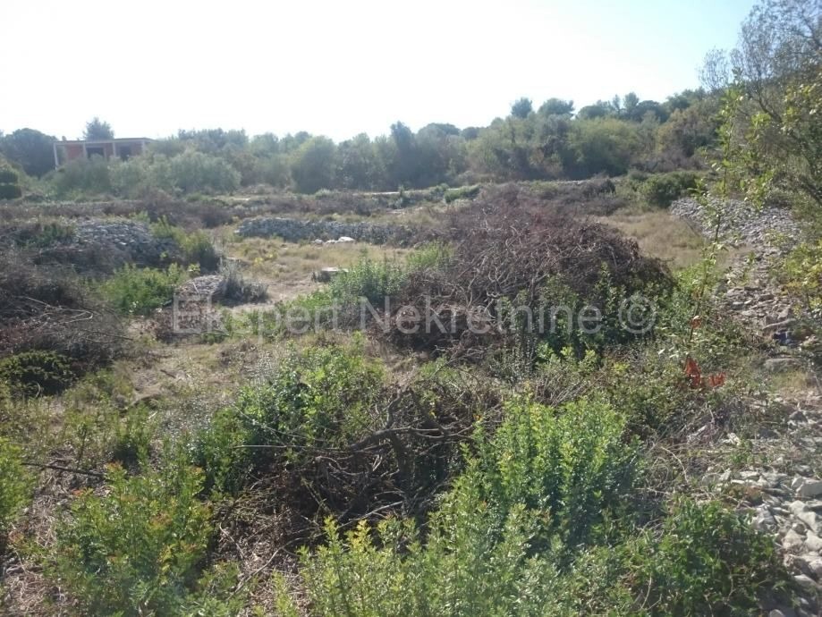 Čiovo, Okrug G., building plot 2275m2 in M1 zone