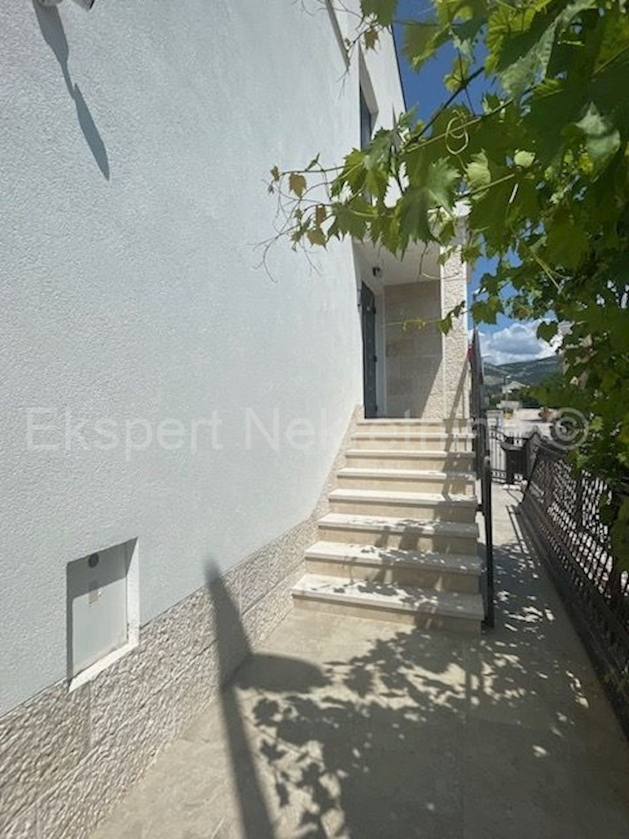 K. Štafilić, detached house 348m2 with garage 36m2 on a plot of land 1440m2