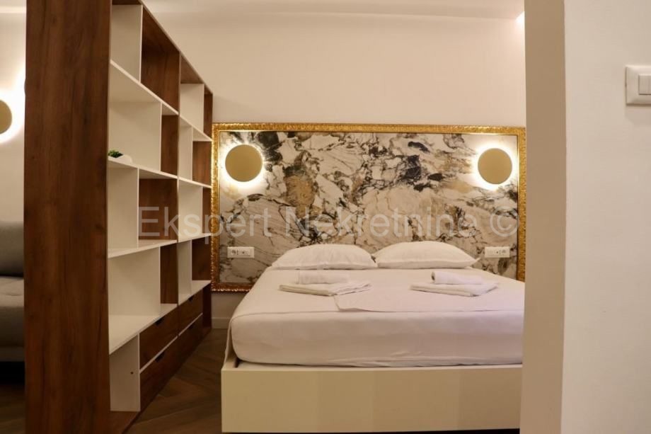 Split, Gripe, newly renovated one bedroom apartment 35m2 on the ground floor of the building