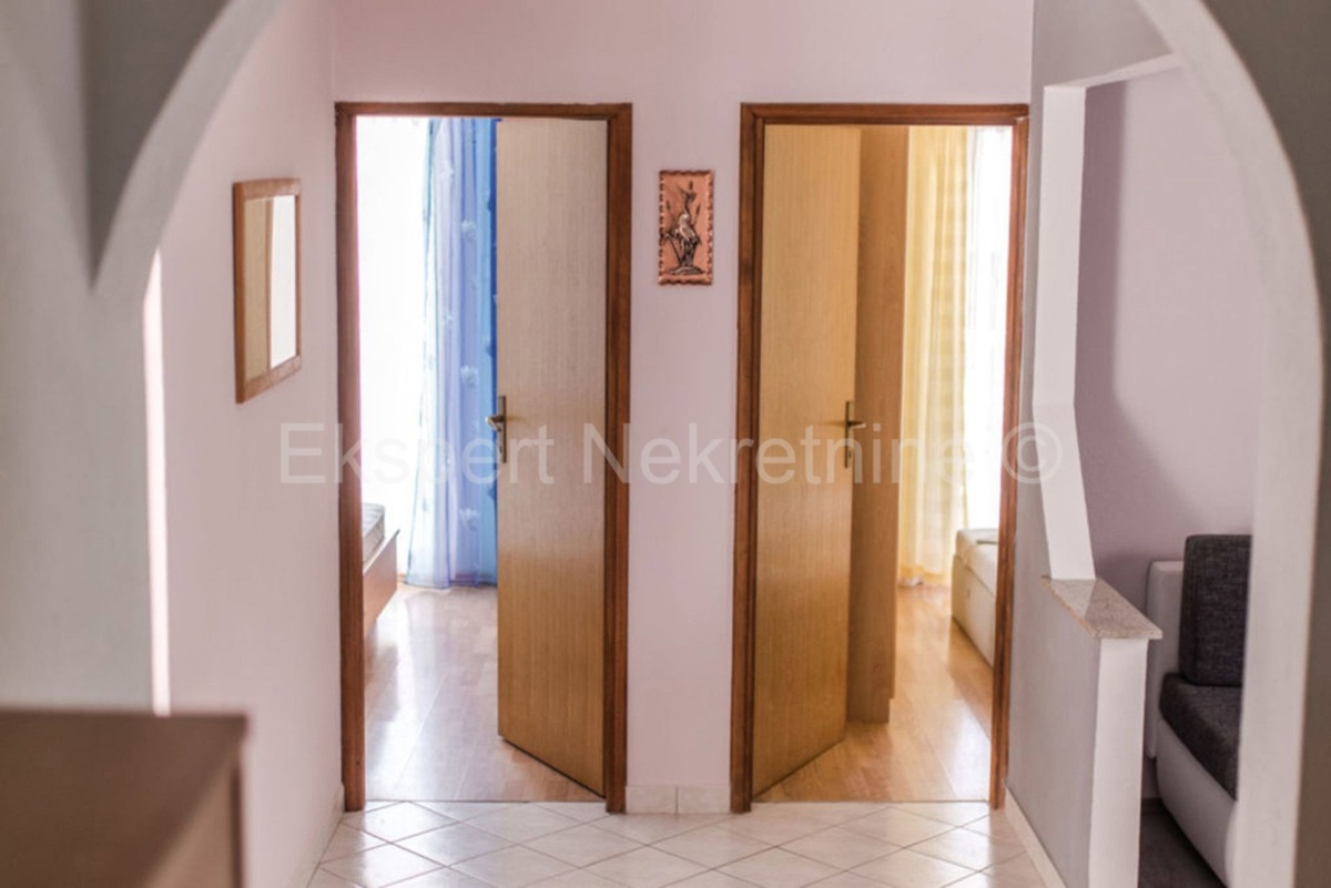 Vis, Rukavac, casa indipendente con 3 unità abitative, vista mare