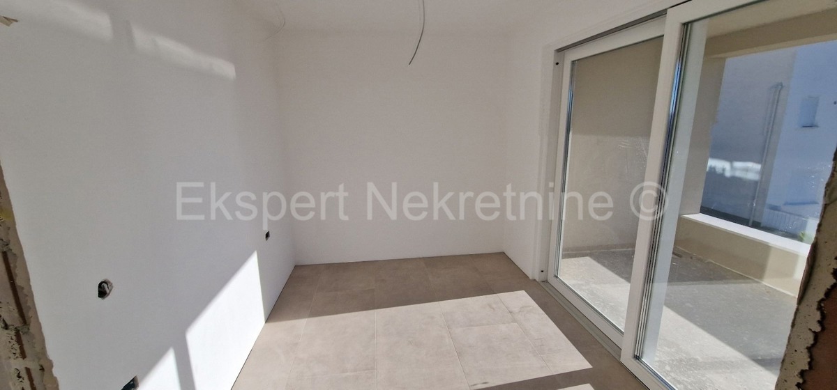 Čiovo, Okrug G., 3-bedroom apartment 99m2, new building, view of the sea and islands