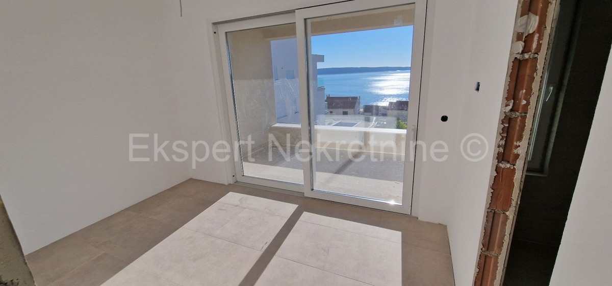 Čiovo, Okrug G., 3-bedroom apartment 99m2, new building, view of the sea and islands