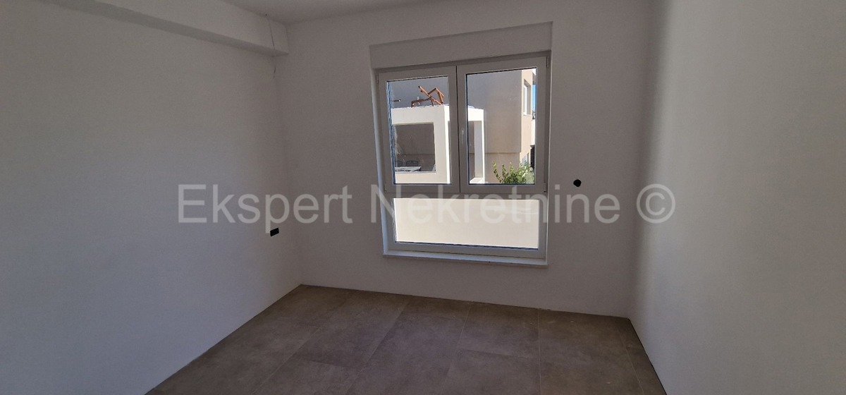 Čiovo, Okrug G., 3-bedroom apartment 99m2, new building, view of the sea and islands