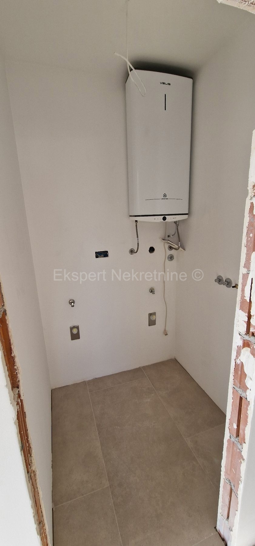 Čiovo, Okrug G., 3-bedroom apartment 99m2, new building, view of the sea and islands