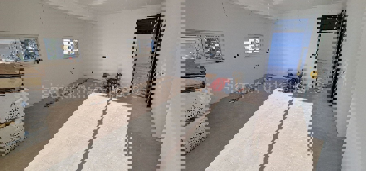 Čiovo, Okrug G., 3-bedroom apartment 99m2, new building, view of the sea and islands