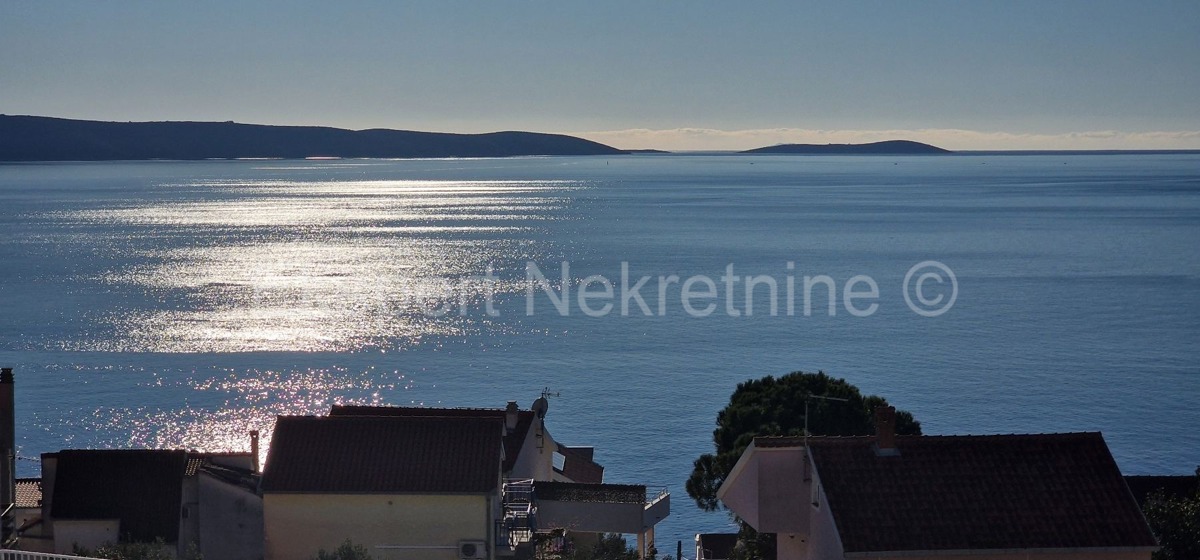 Čiovo, Okrug G., 3-bedroom apartment 99m2, new building, view of the sea and islands