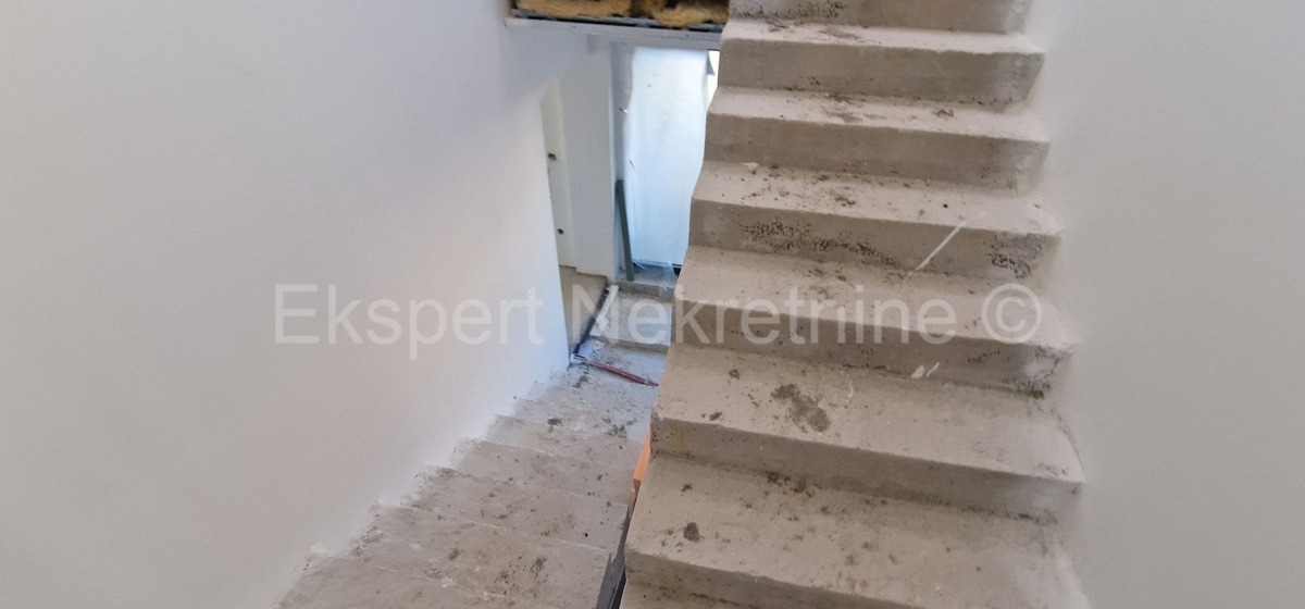 Seget Vranjica, villa 220 m2 on 2 floors.new construction, sea view