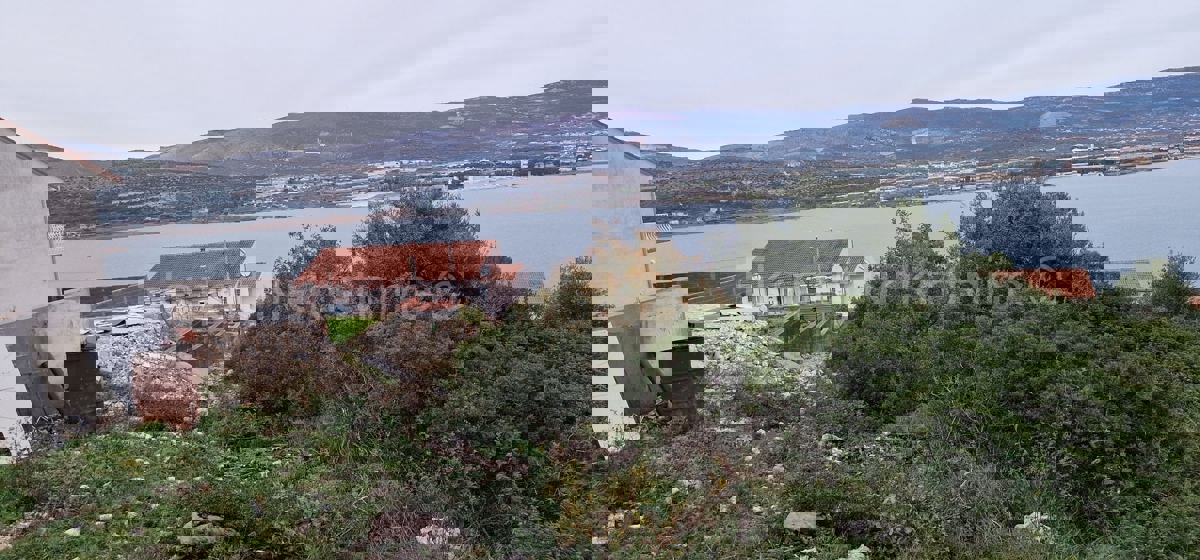 Trogir, Mastrnika, building plot 1200 m2, open sea view