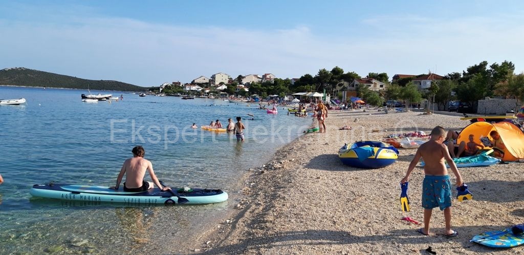 Marina, Sevid, terreno edificabile 547 m2, seconda fila dal mare e dalla spiaggia