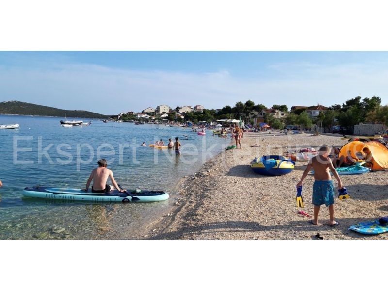 Marina, Sevid, terreno edificabile 547 m2, seconda fila dal mare e dalla spiaggia