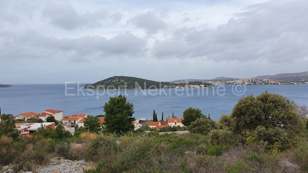 Rogoznica, Ljoljinica, Građev. terreno 1766 m2, 120 m dal mare, vista