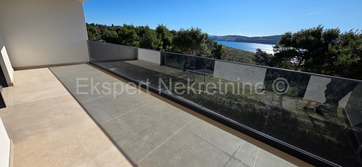 Seget Vranjica, appartamento di 3 locali 129 m2 con vista mare, di nuova costruzione