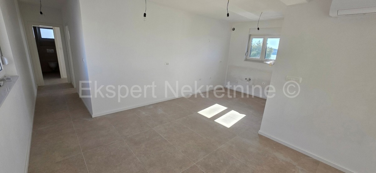 Seget Vranjica, appartamento di 3 locali 129 m2 con vista mare, di nuova costruzione