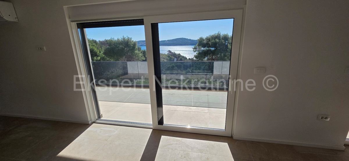 Seget Vranjica, appartamento di 3 locali 129 m2 con vista mare, di nuova costruzione