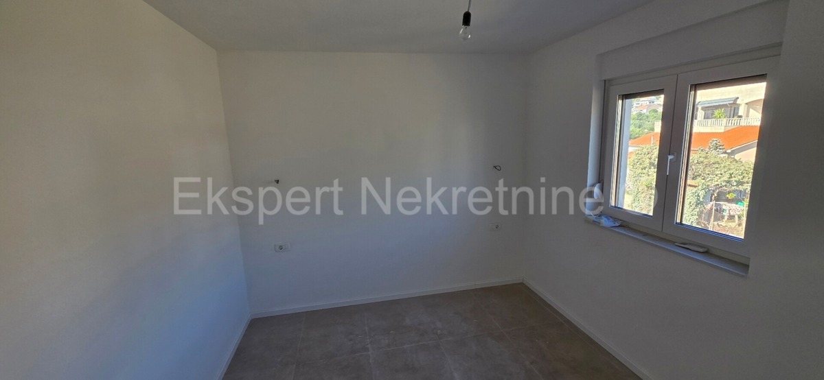 Seget Vranjica, appartamento di 3 locali 129 m2 con vista mare, di nuova costruzione