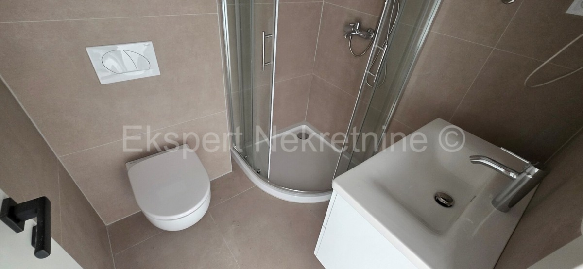 Seget Vranjica, appartamento di 3 locali 129 m2 con vista mare, di nuova costruzione