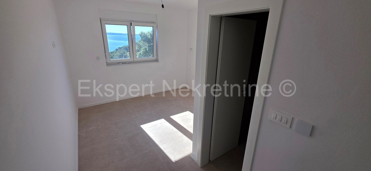 Seget Vranjica, appartamento di 3 locali 129 m2 con vista mare, di nuova costruzione