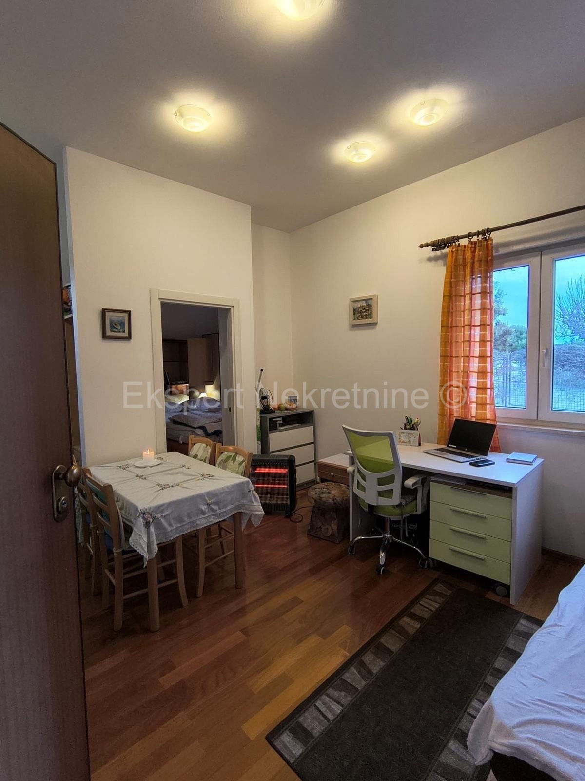 Spalato, Duilovo, appartamento con una camera da letto 33m2 con posto auto coperto