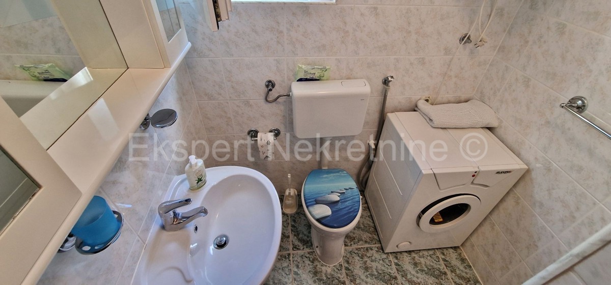 Čiovo, Okrug G. detached house 224 m2, second row from the sea, sea view