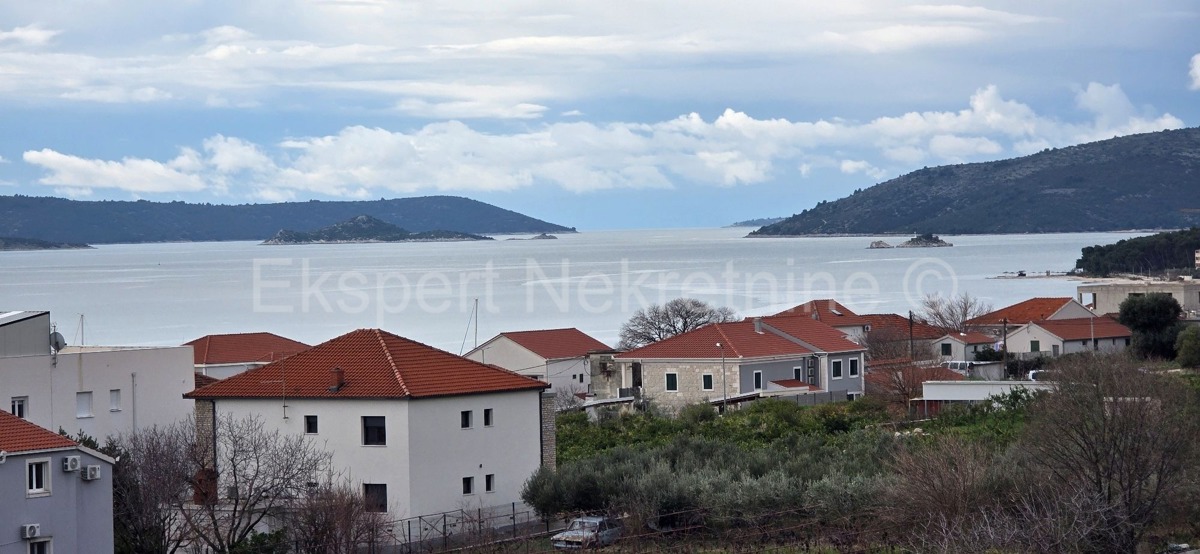 Seget D., penthouse 59 m2 + 47 m2 terrace, new building, sea view, soon