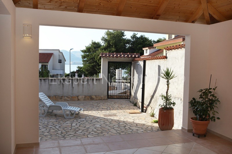 Čiovo,Okrug G., casa indipendente di 280 m2 con ampio giardino