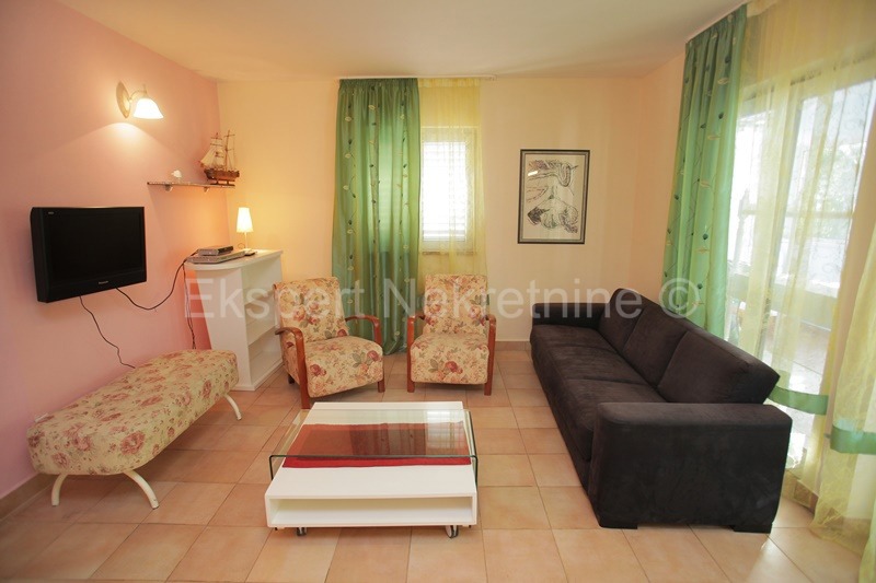 Čiovo,Okrug G., casa indipendente di 280 m2 con ampio giardino