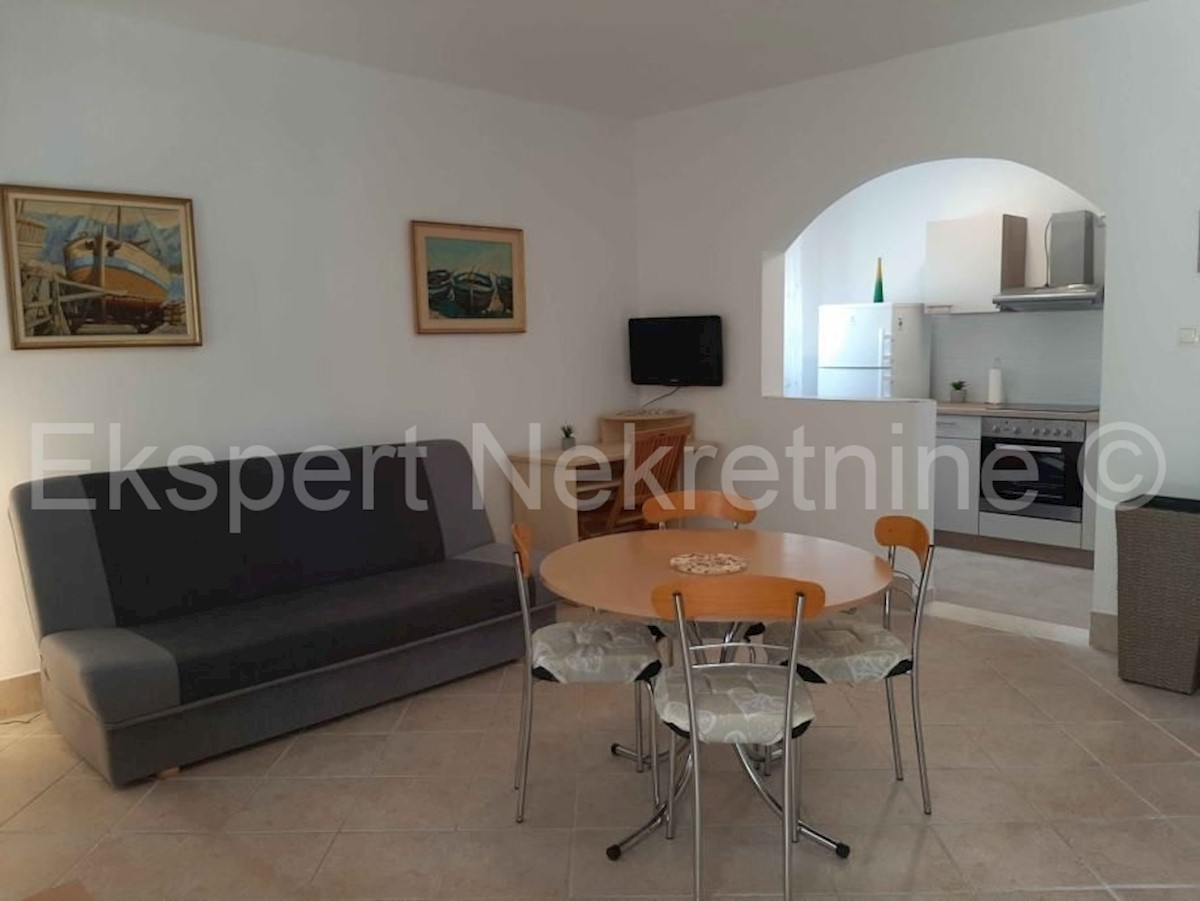 Rogoznica, Kanica, casa 154m2 con giardino 294m2, vista mare