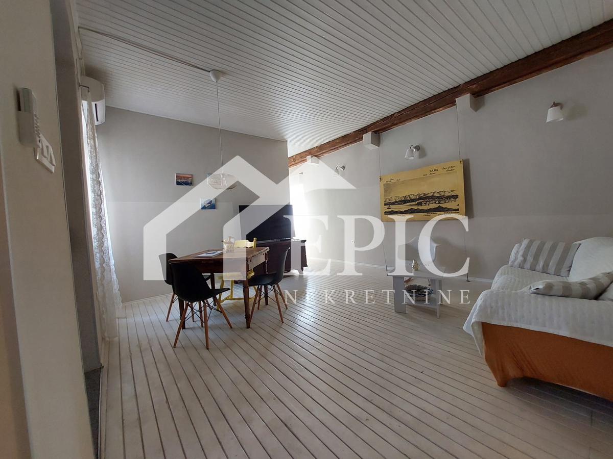 Zadar, penisola - appartamento arredato con due stanze