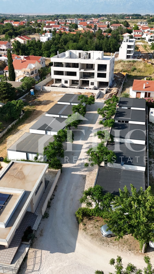 PRIVLAKA, APPARTAMENTO MODERNO AL PIANO TERRA DI NUOVA COSTRUZIONE