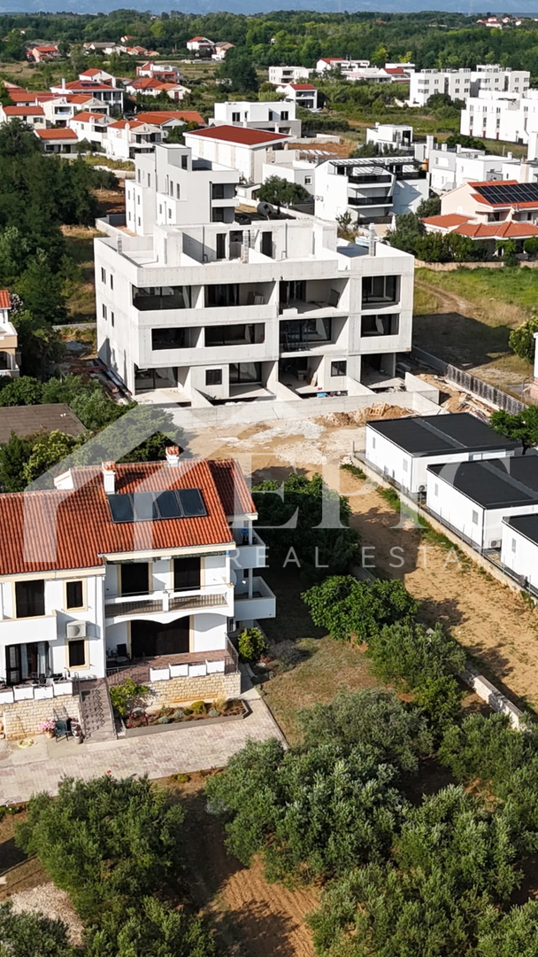 PRIVLAKA, APPARTAMENTO MODERNO AL PIANO TERRA DI NUOVA COSTRUZIONE