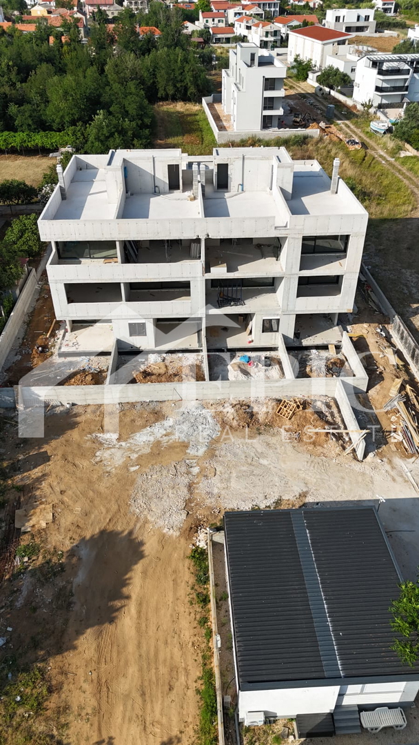 PRIVLAKA, APPARTAMENTO MODERNO AL PIANO TERRA DI NUOVA COSTRUZIONE